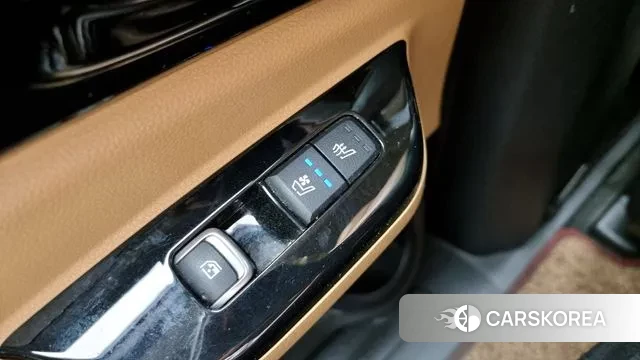 Kia Carnival 4th generation id 3023071 из Кореи 9