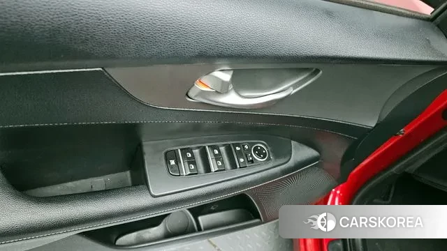 Kia Come New K3 id 3682512 из Кореи 9