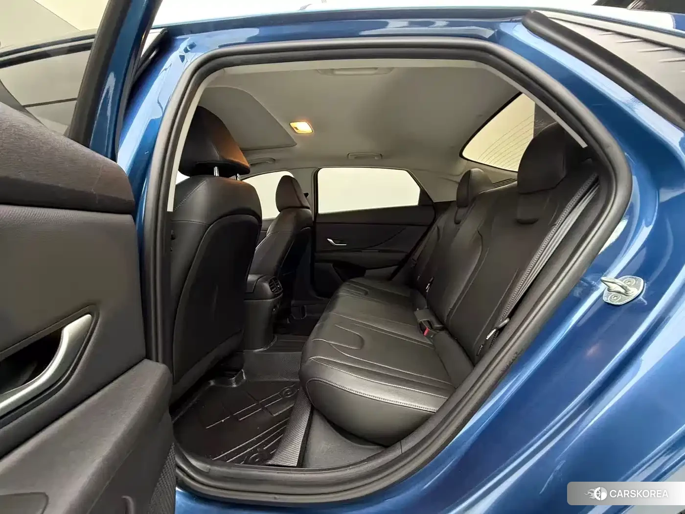 Hyundai Elantra id 4644556 из Китая 9