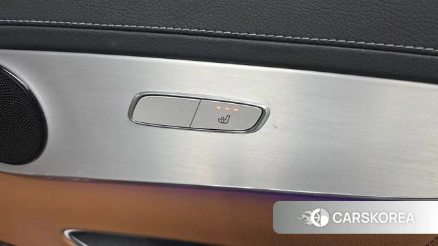 Mercedes-Benz GLC-Class X253 id 3859457 из Кореи 9