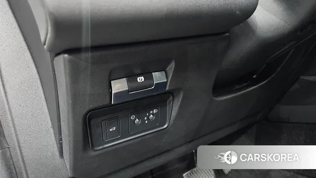 Land Rover Discovery Sports 2nd Generation id 2999865 из Кореи 9