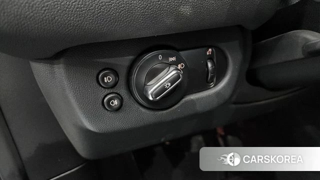 Mini Cooper Clubman id 3796253 из Кореи 9