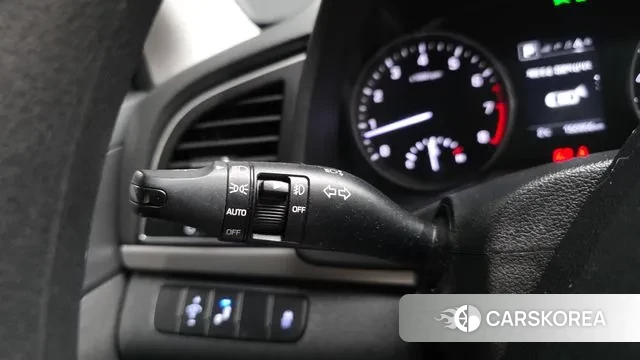 Hyundai Avante AD id 3520630 из Кореи 9