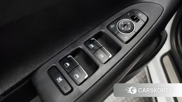 Hyundai Grandeur IG id 3050756 из Кореи 9