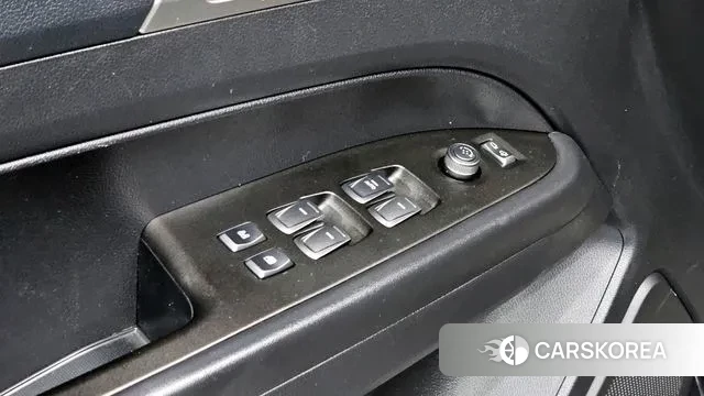 Ssangyong Rexton Sports id 3464776 из Кореи 9