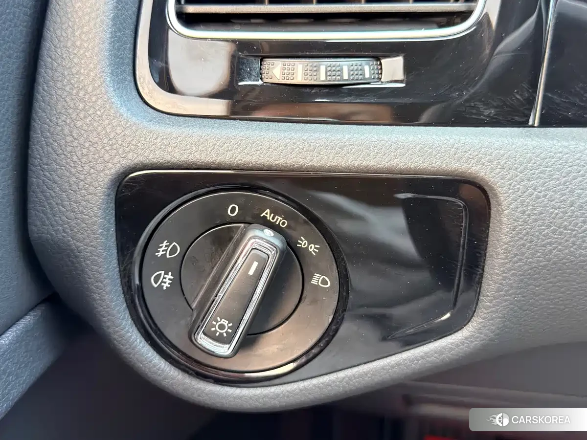 Volkswagen Golf id 4600741 из Китая 9