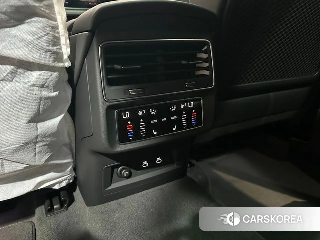 Audi Q8 (4M) id 4705809 из Кореи 9