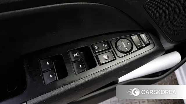 Hyundai Avante AD id 2977302 из Кореи 9