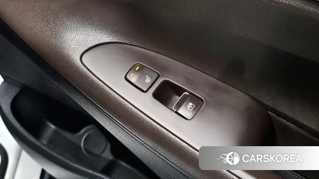 Hyundai The New Grandeur IG id 3291523 из Кореи 9