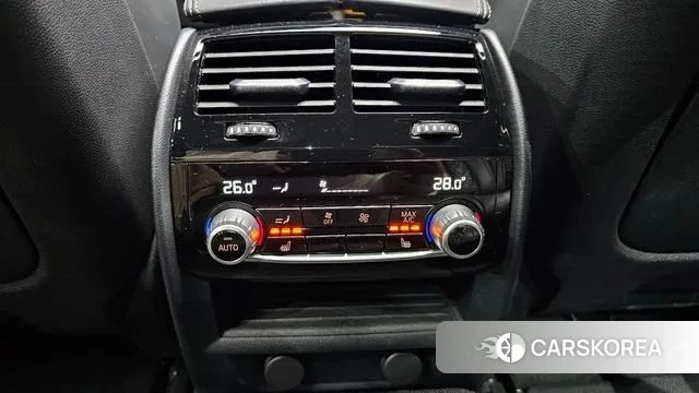 BMW 5 Series (G30) id 3459751 из Кореи 9