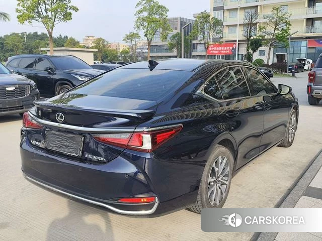 Lexus ES id 4314657 из Китая 9