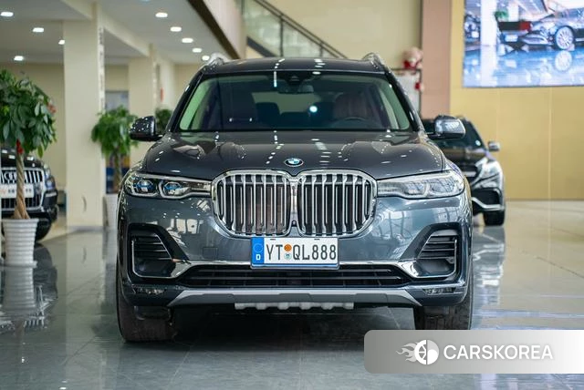 BMW X7 id 4217397 из Китая 9