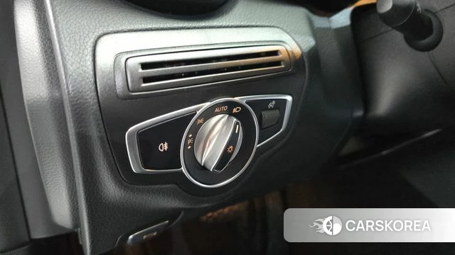 Mercedes-Benz C-Class W205 id 4581545 из Кореи 9
