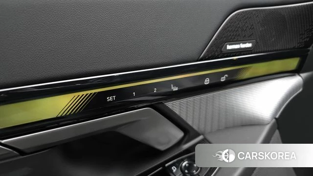 BMW 5 Series (G60) id 4177478 из Кореи 9