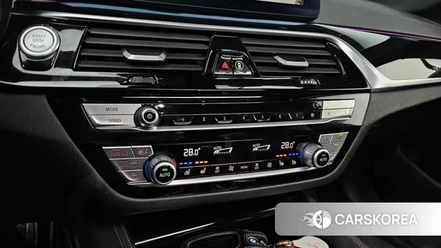 BMW 5 Series (G30) id 3765500 из Кореи 9