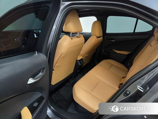 Lexus UX250h id 4547694 из Кореи 9