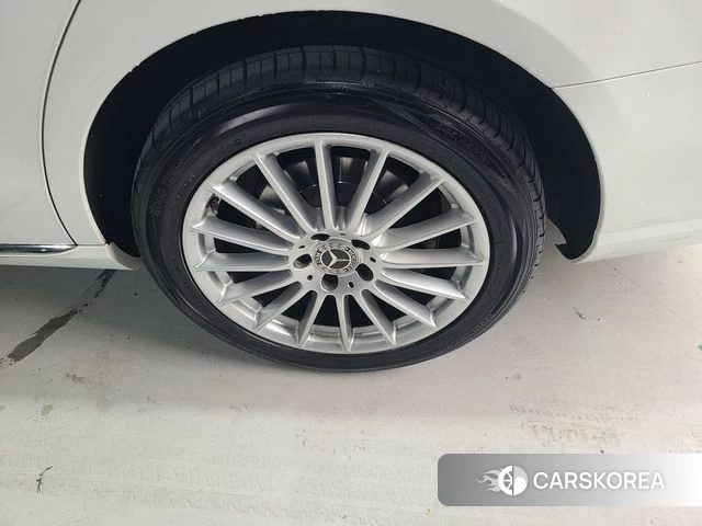 Mercedes-Benz E-Class W213 id 3965119 из Кореи 9