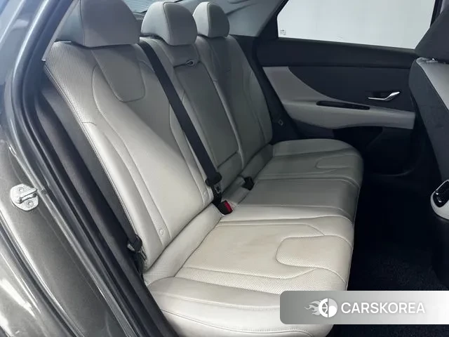 Hyundai Avante (CN7) id 3567568 из Кореи 9