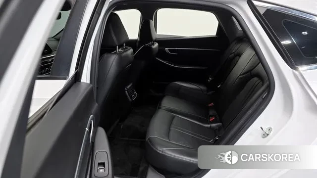 Hyundai Sonata (DN8) id 3428272 из Кореи 9