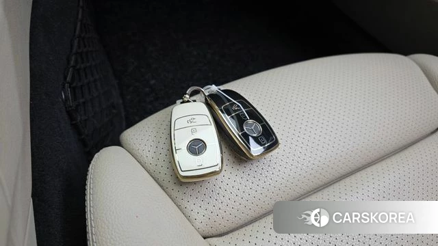 Mercedes-Benz C-Class W205 id 4742083 из Кореи 9