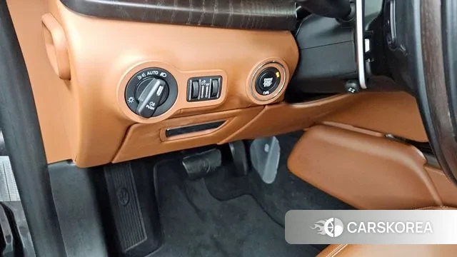 Maserati Quattroporte id 3117744 из Кореи 9