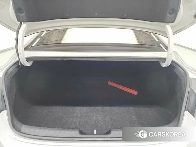 Hyundai Avante (CN7) id 3954141 из Кореи 9