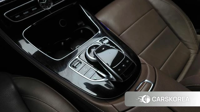Mercedes-Benz E-Class W213 id 4246212 из Кореи 9