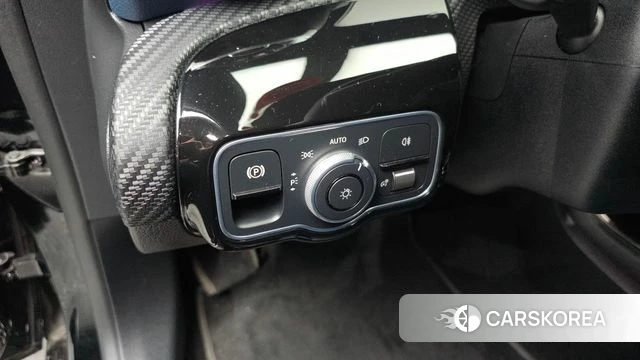 Mercedes-Benz A-Class W177 id 4746111 из Кореи 9