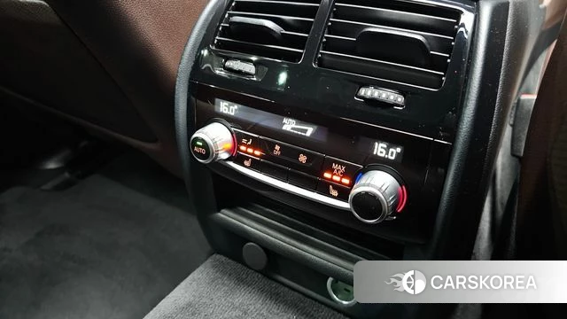 BMW 5 Series (G30) id 4684139 из Кореи 9