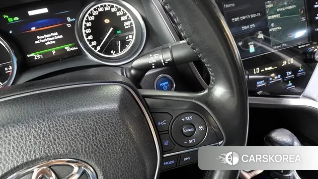 Toyota Camry (XV70) id 3024601 из Кореи 9