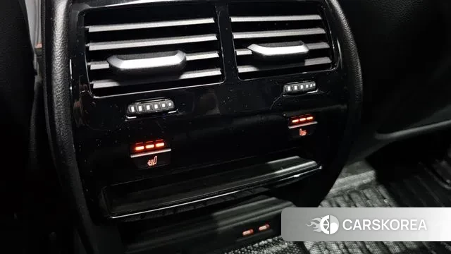 BMW 5 Series (G30) id 3420838 из Кореи 9