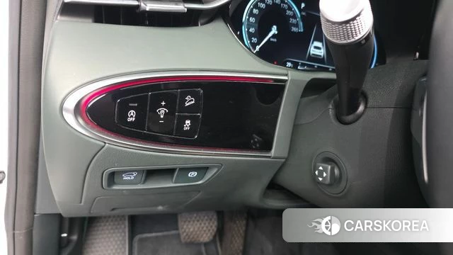 Genesis GV70 id 4697384 из Кореи 9