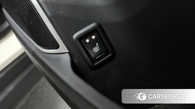 Maserati Levante id 3808290 из Кореи 9