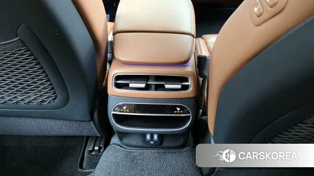 Genesis GV70 id 3716939 из Кореи 9