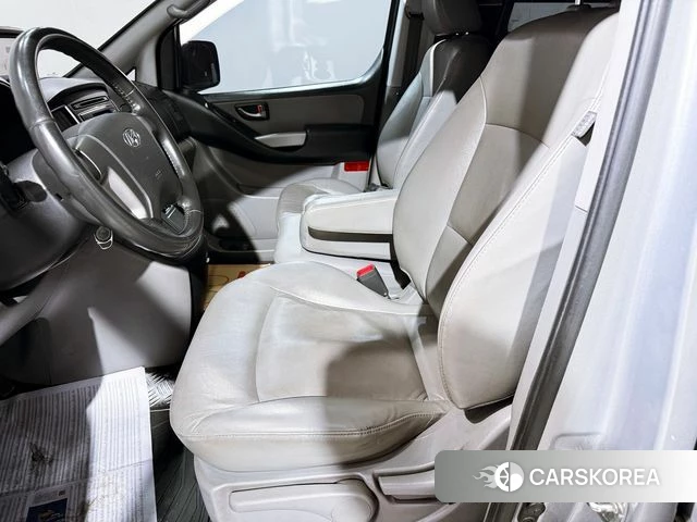 Hyundai The New Grand Starex id 4180465 из Кореи 9