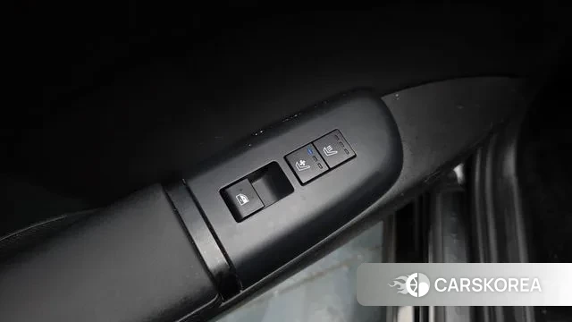 Hyundai Grandeur (GN7) id 3442698 из Кореи 9