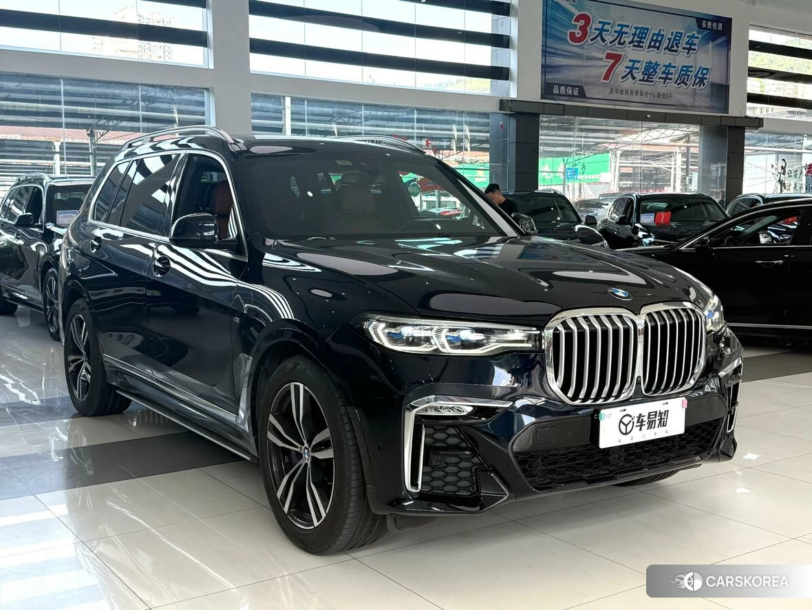 BMW X7 id 4473683 из Китая 9