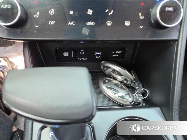 Hyundai Sonata D Edge (DN8) id 3841713 из Кореи 9