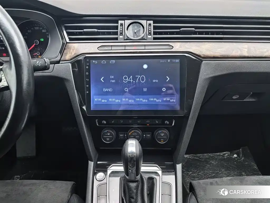 Volkswagen Magotan id 4577812 из Китая 9