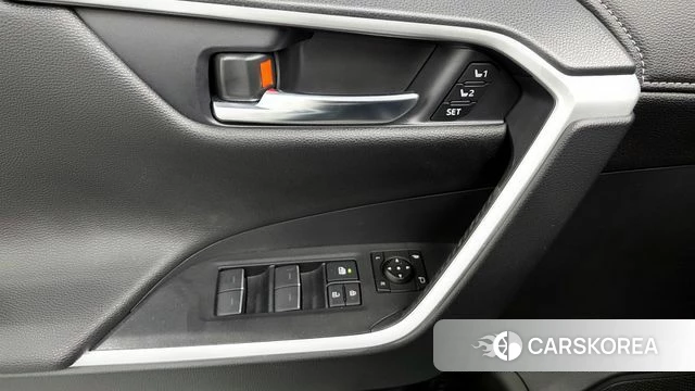 Toyota RAV4 5th Generation id 4242992 из Кореи 9