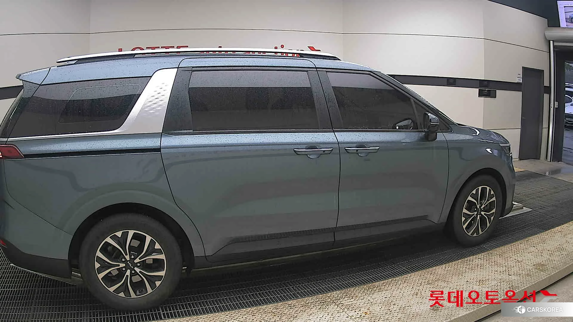Kia Carnival id 4289435 из Кореи 9