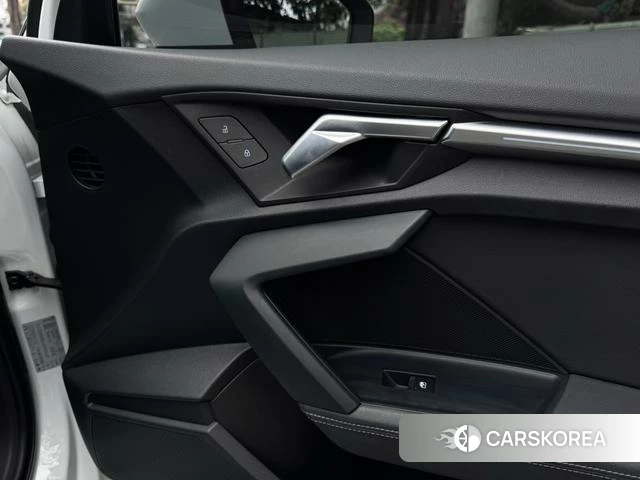 Audi A3 id 4301120 из Китая 9