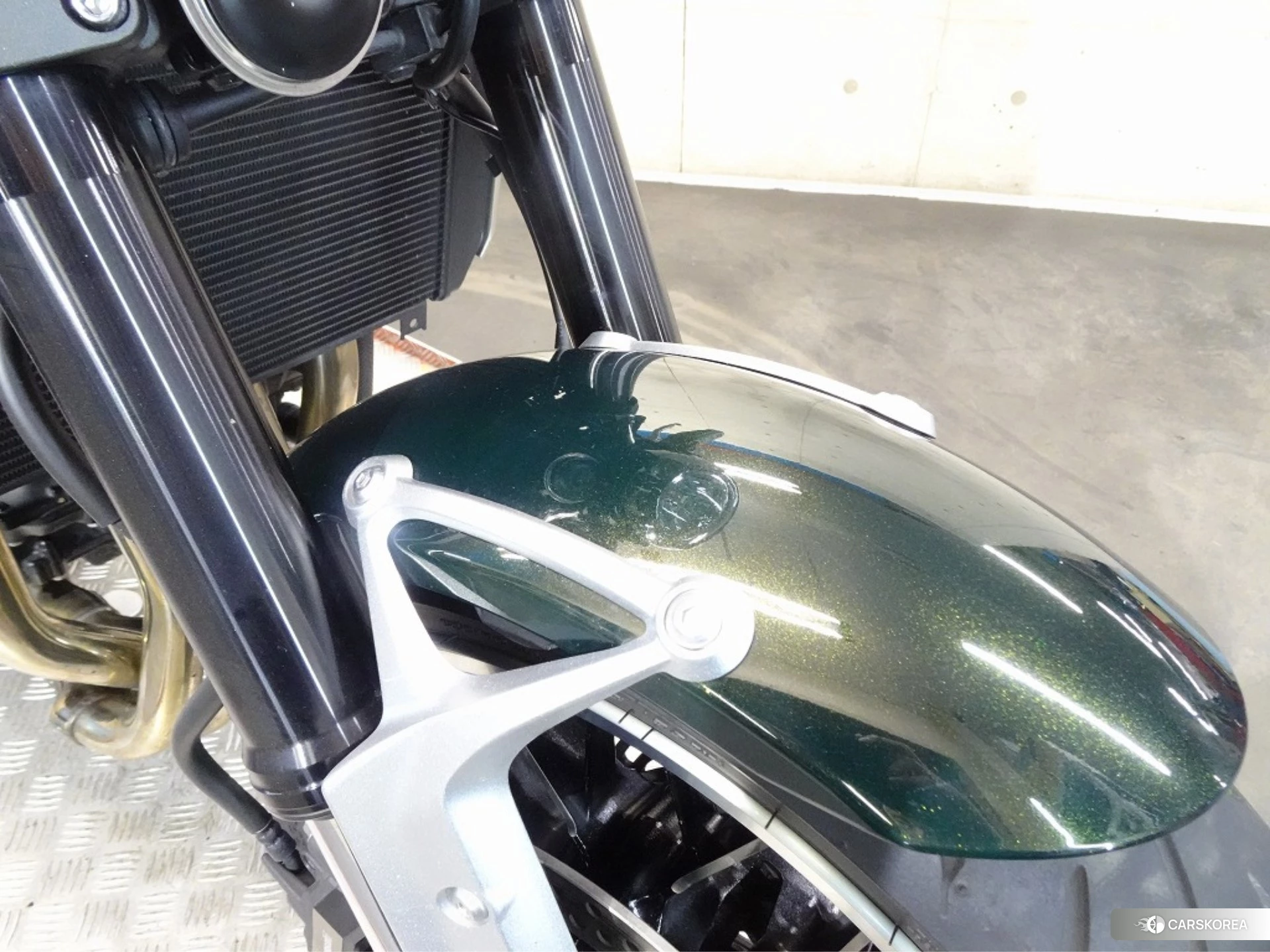 Kawasaki Z900RS id 4185371 из Японии 9