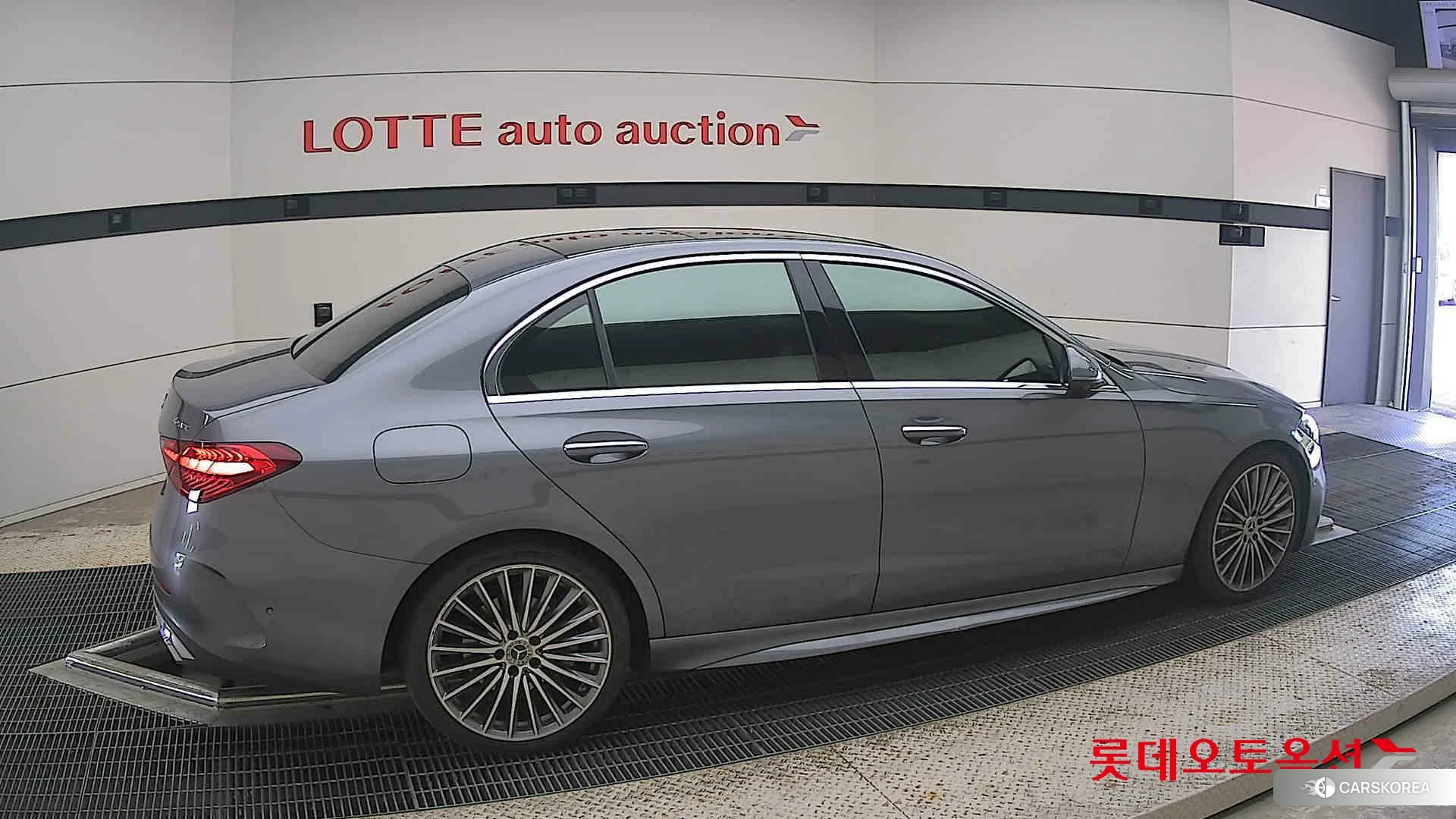 Mercedes-Benz Mercedes-Benz C300 4MATIC id 4498464 из Кореи 9