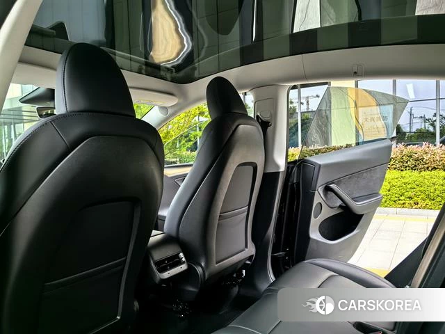Tesla Model Y id 4206936 из Китая 9
