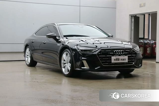 Audi A7L id 4334954 из Китая 9