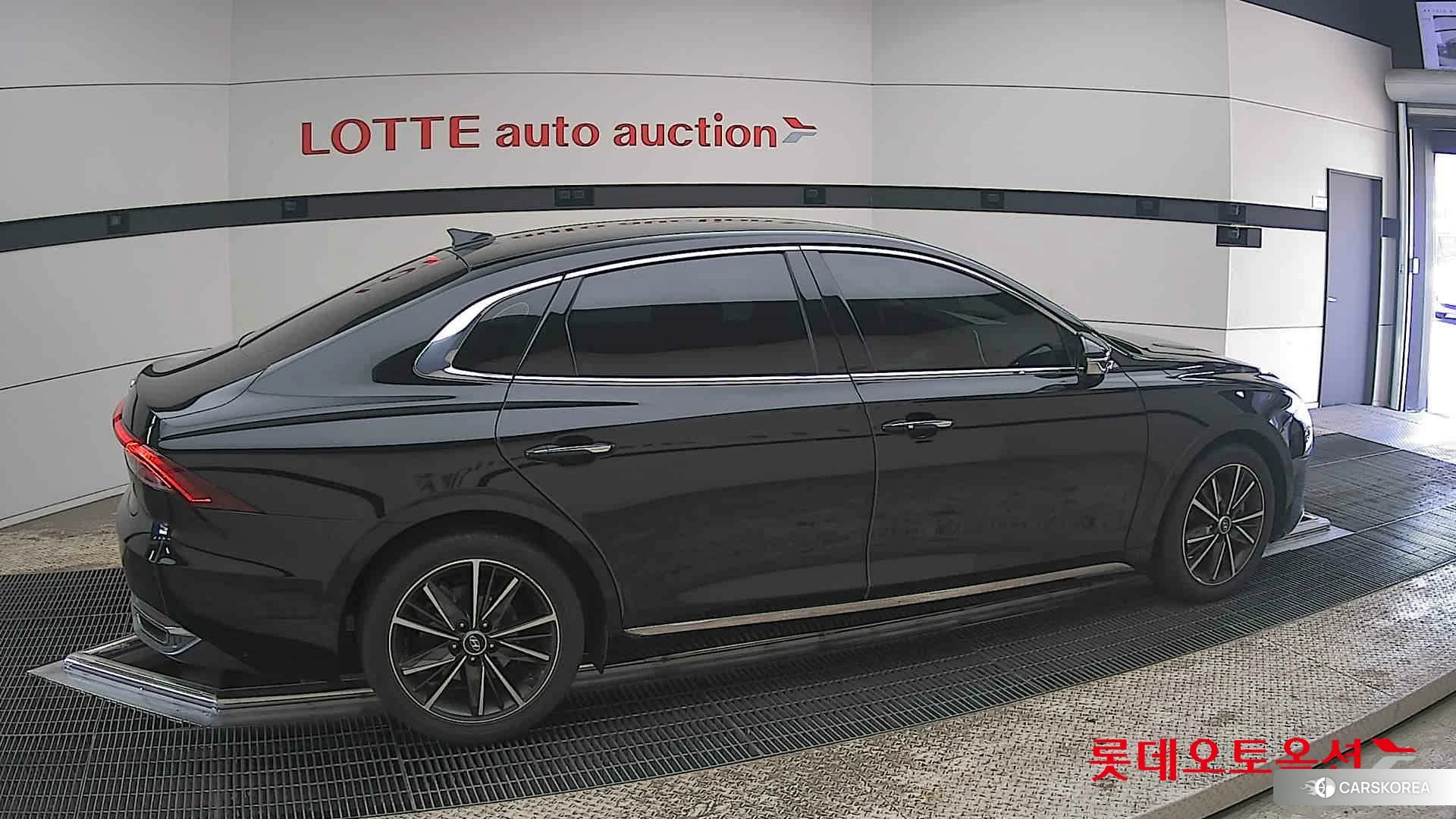 Hyundai Grandeur id 3881990 из Кореи 9