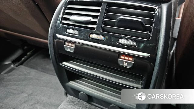 BMW 5 Series (G30) id 3845729 из Кореи 9