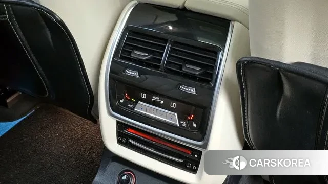 BMW X7 (G07) id 3389833 из Кореи 9