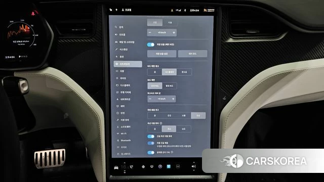 Tesla Model X id 4377974 из Кореи 9
